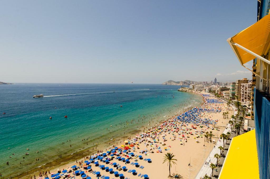 Las Palmeras 15D Apartment Бенидорм Екстериор снимка